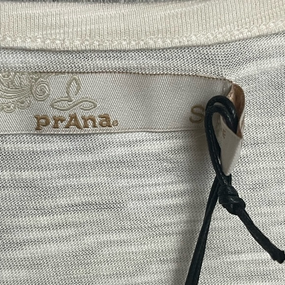 prAna Ocupas Popover Top in‎ Soft White Size S NWT - Picture 7 of 10